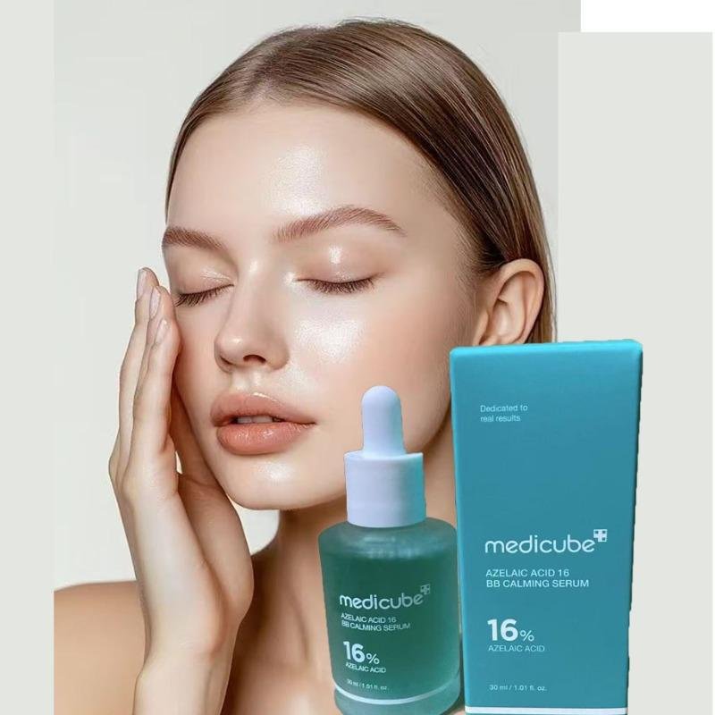 MEDICUBE TXA
NIACINAMIDE 15
SERUM (30 ml)