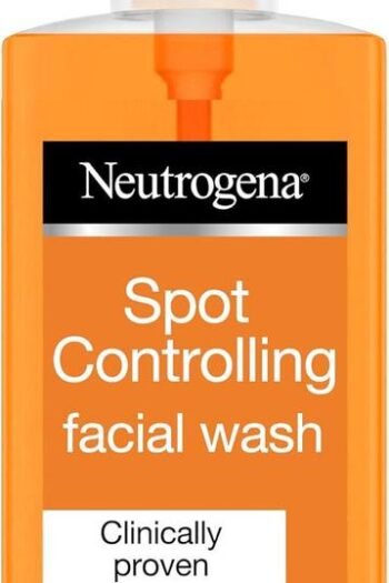 NEUTROGENA OIL
FREE ACNE WASH
(296 ml)